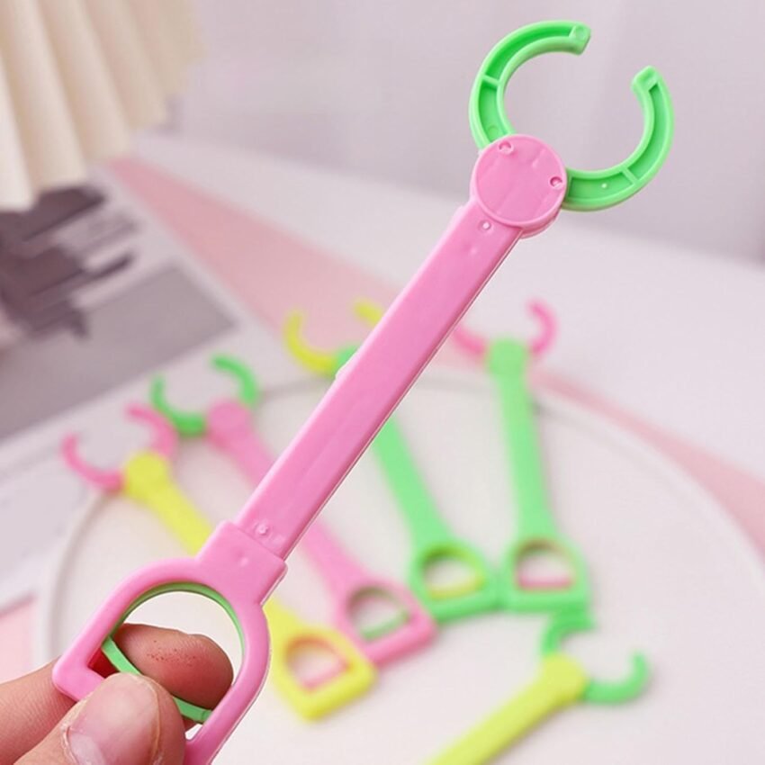 Mechanical Clip Toy Fun Robots Hand Mini Toy Claw Machine for Adults Children|Toys & Hobbies | Games |Other Games|1 Mechanical Hand Toy(Random Color)