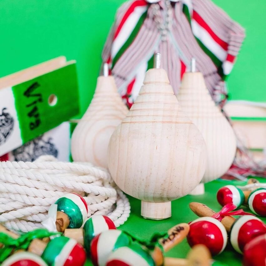 3 Pieces Wooden Trompos Sturdy Point for Beginners Intermediates Games|Toys & Hobbies | Vintage & Antique Toys |Spinning Tops|3 Wood Gyro Toys