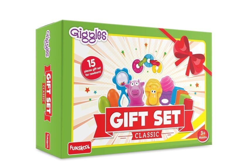 Giggles Funskool Gift Set Classic, Toy Set for Newborn Baby, Infants & Toddlers, Includes Rattle, Teether, Animals, Activity Toys for Development, Gift Set for Babies, Multicolor Age 3+ Months