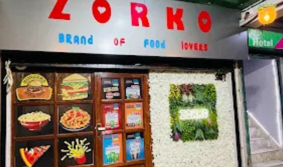 3 eyes cafe, Hisar