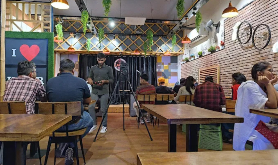 Bunny’s Kitchen, Hisar