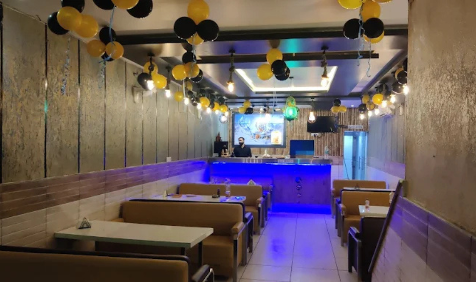 Cafe Forest , Hisar