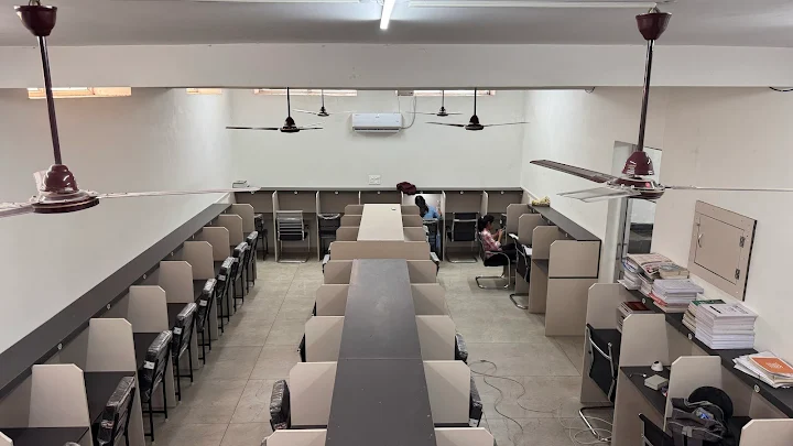 Vivekananda Library Hisar