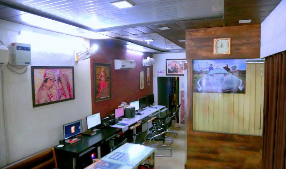 Bindal Studio , Hisar